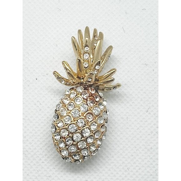 GOLD Tone Brooch Pineapple With Clear Rhinestones - Picture 2 of 9